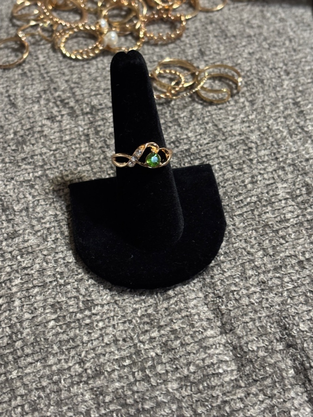 Gold Infinity Ring with Green Gem size 7